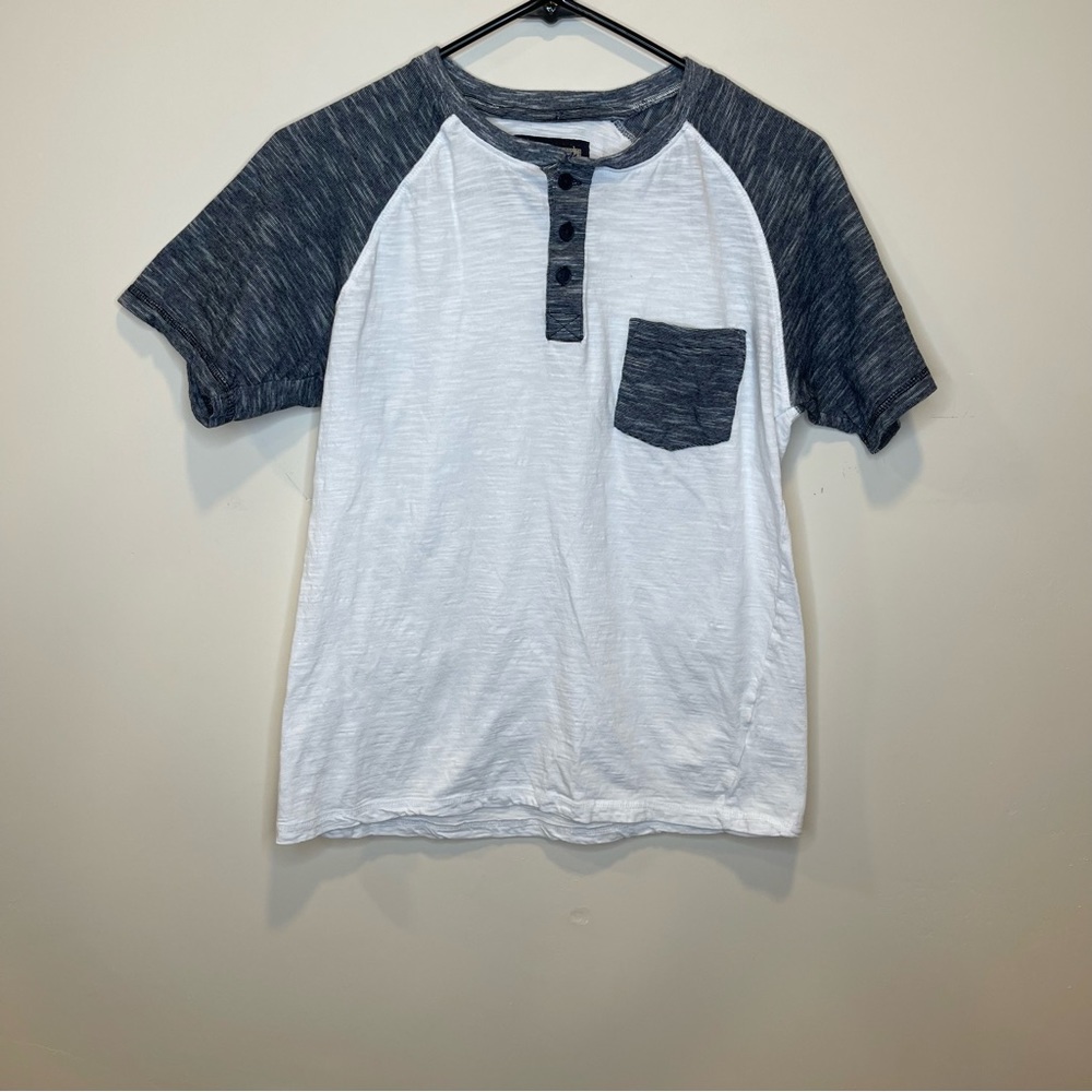 Hudson & Barrow Short Sleeve Two Toned Pocket T Shirt
